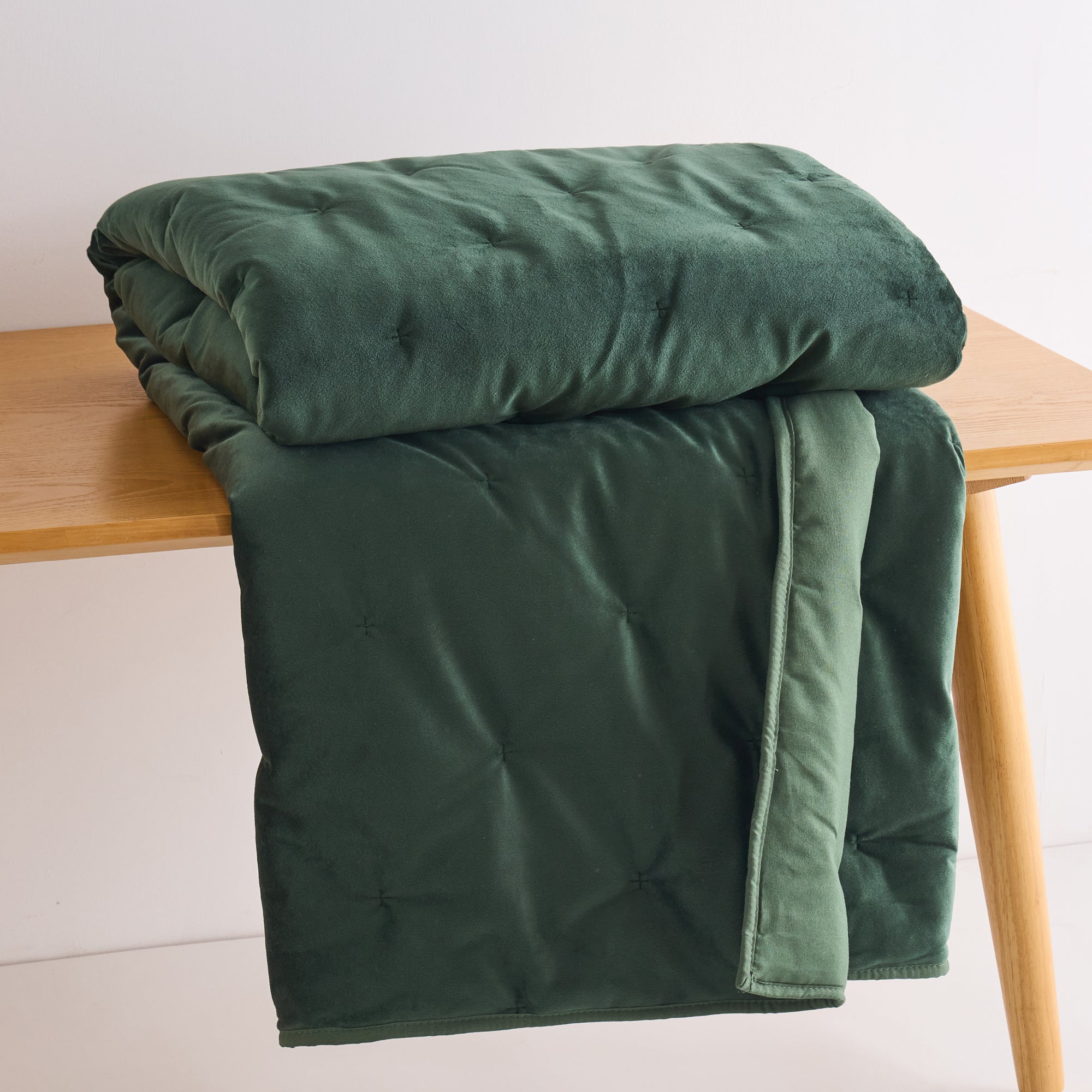 BH Calabria Velvet Ochre Quilted Throw