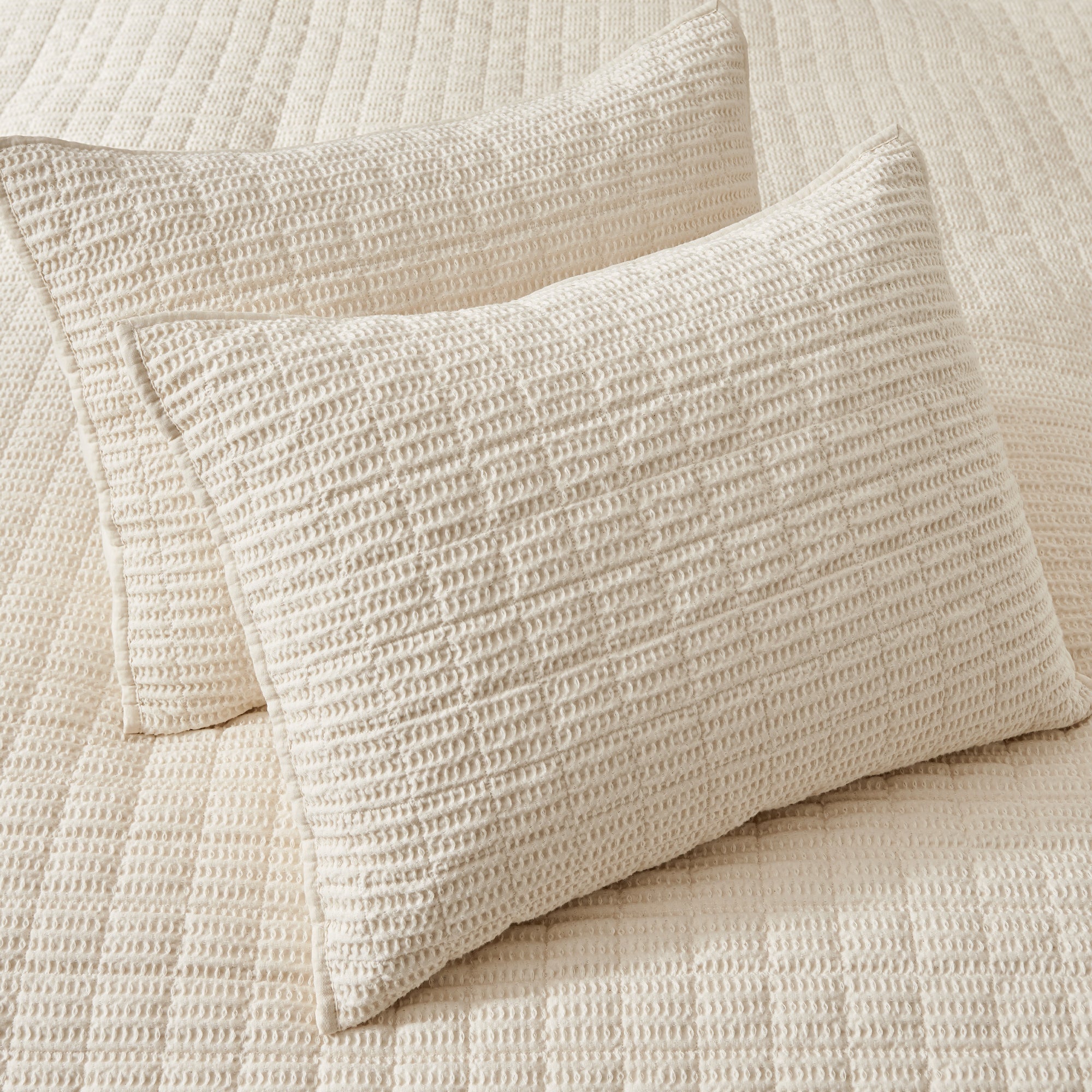 Cloud Waffle Quilt Set