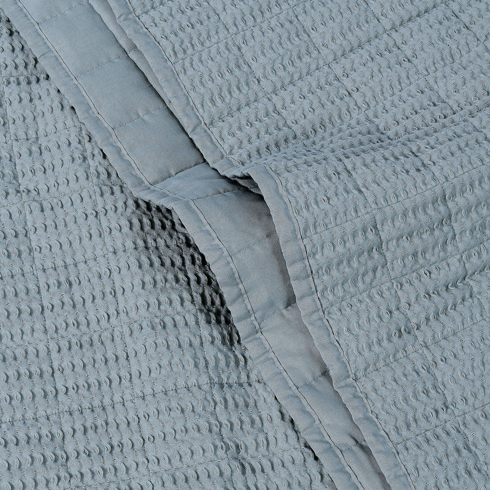 Cloud Waffle Quilted Throw