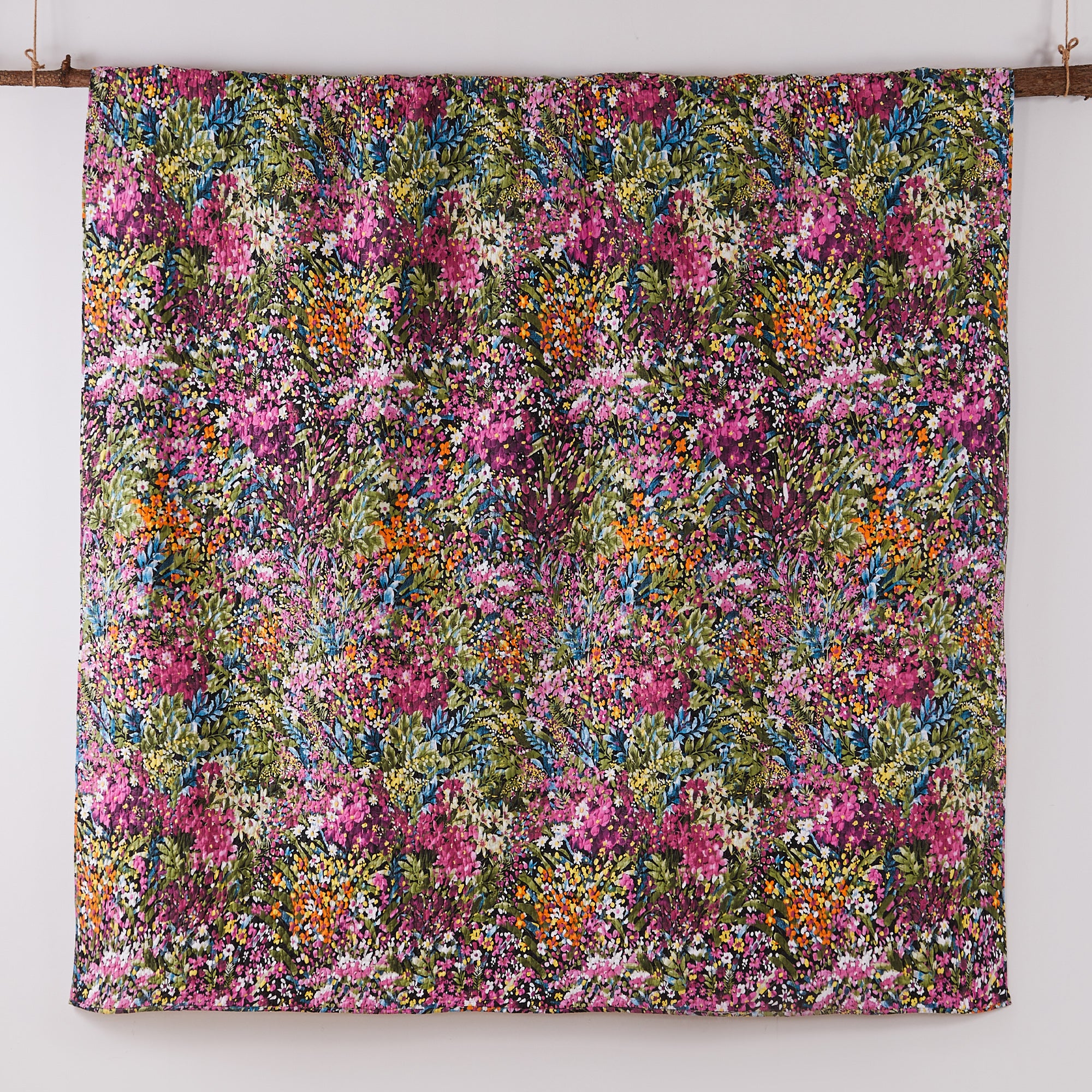 Basel Quilt Set