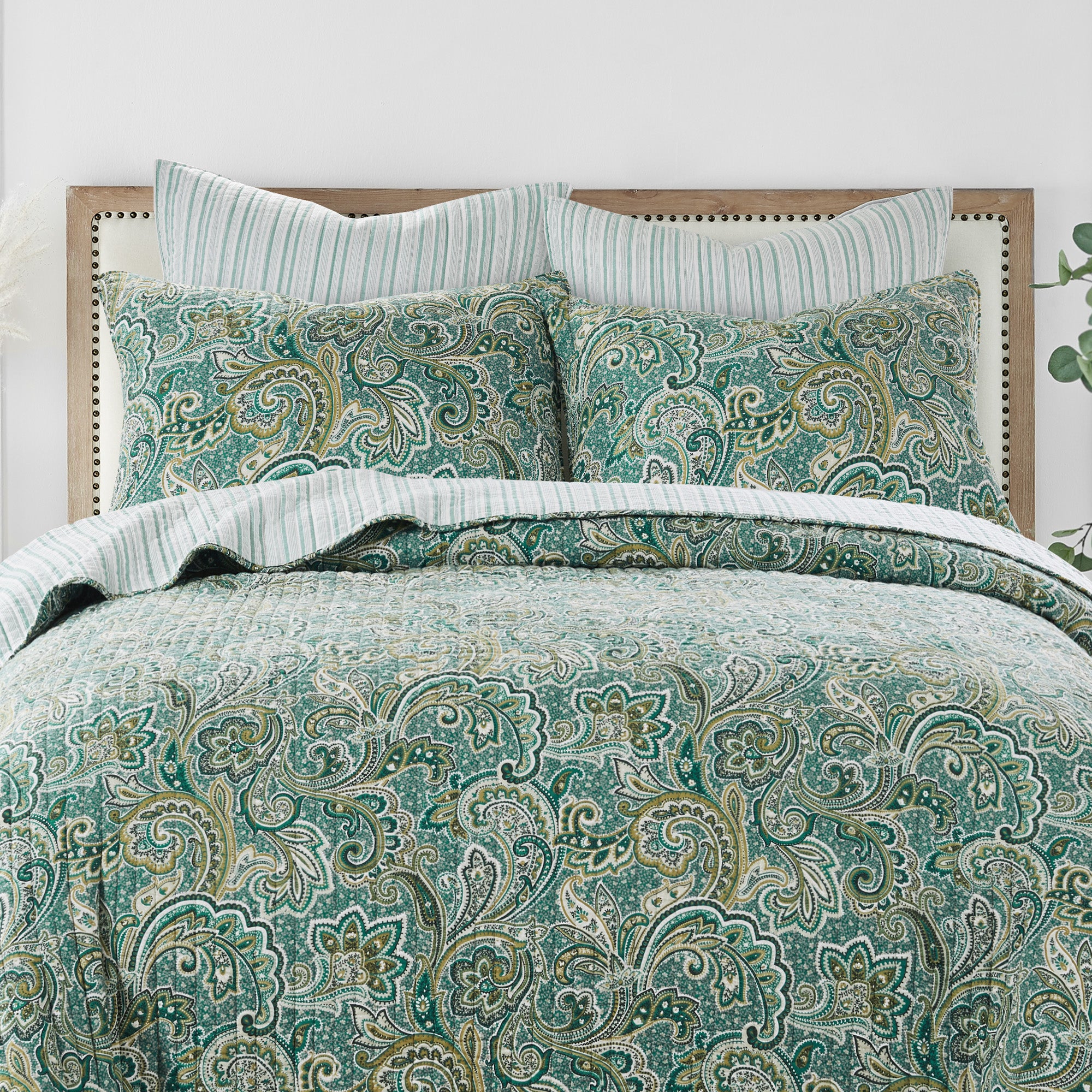 Kimpton Quilt Set