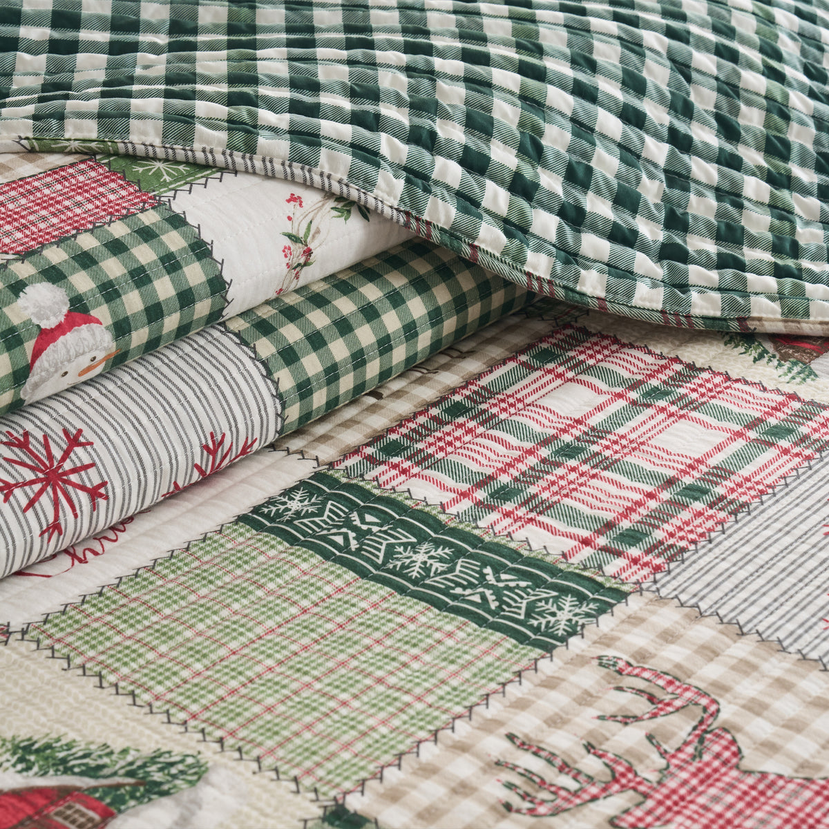 Home for Christmas Quilt Set