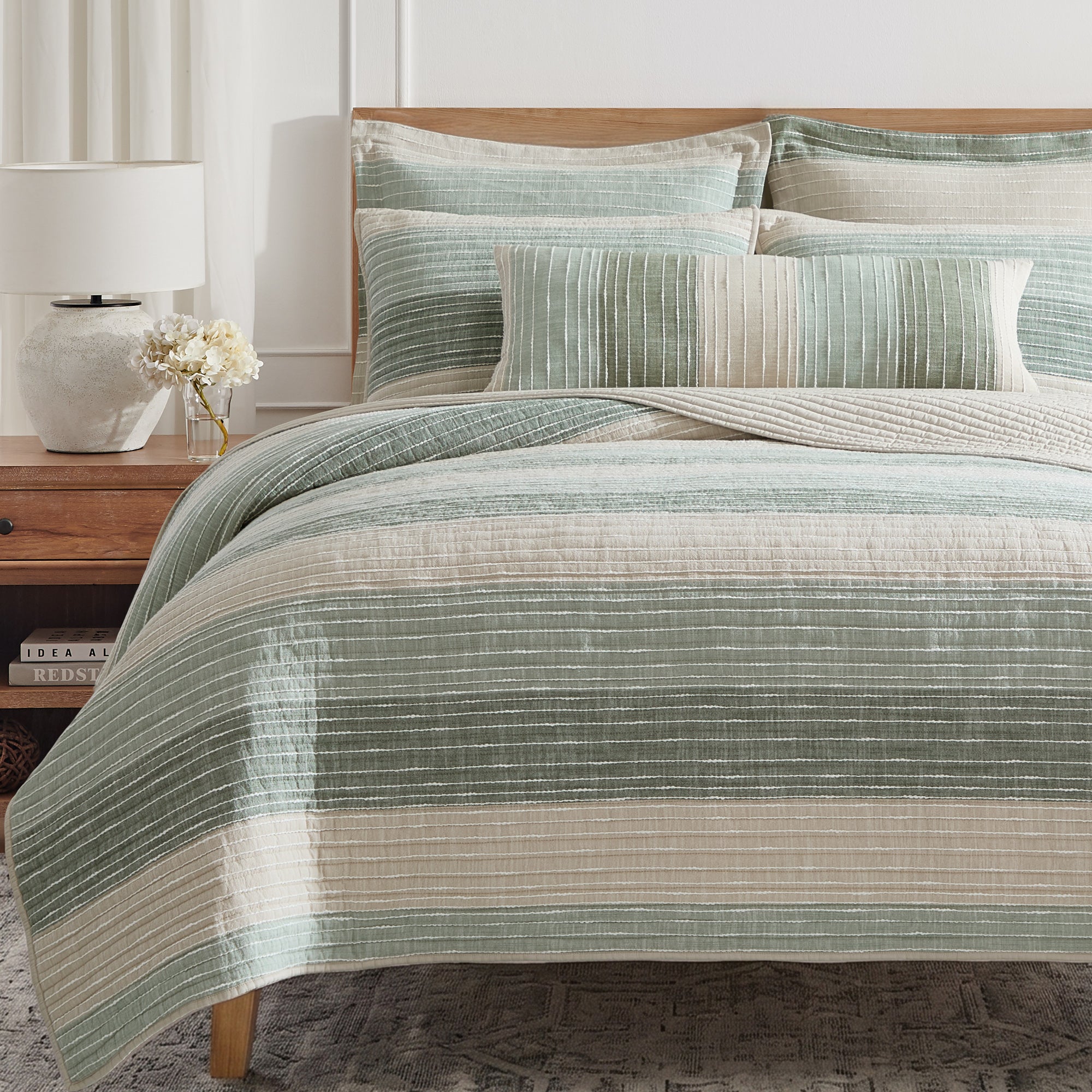 Sand Stripes Blue Quilt