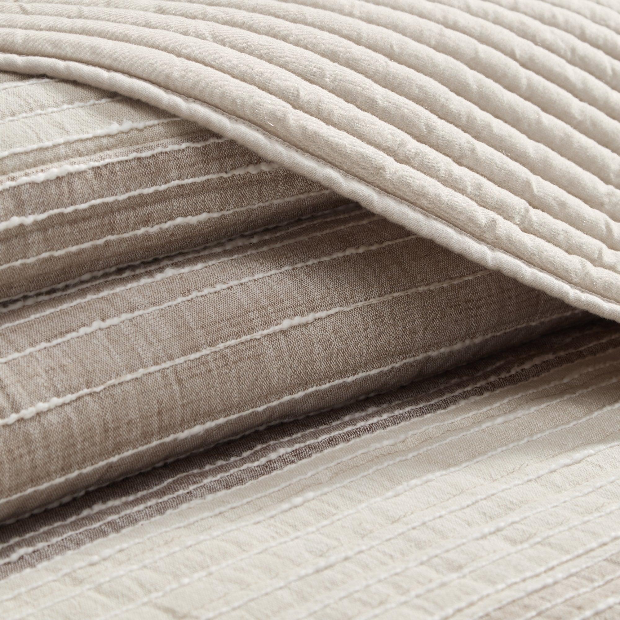 Sand Stripes Blue Quilt