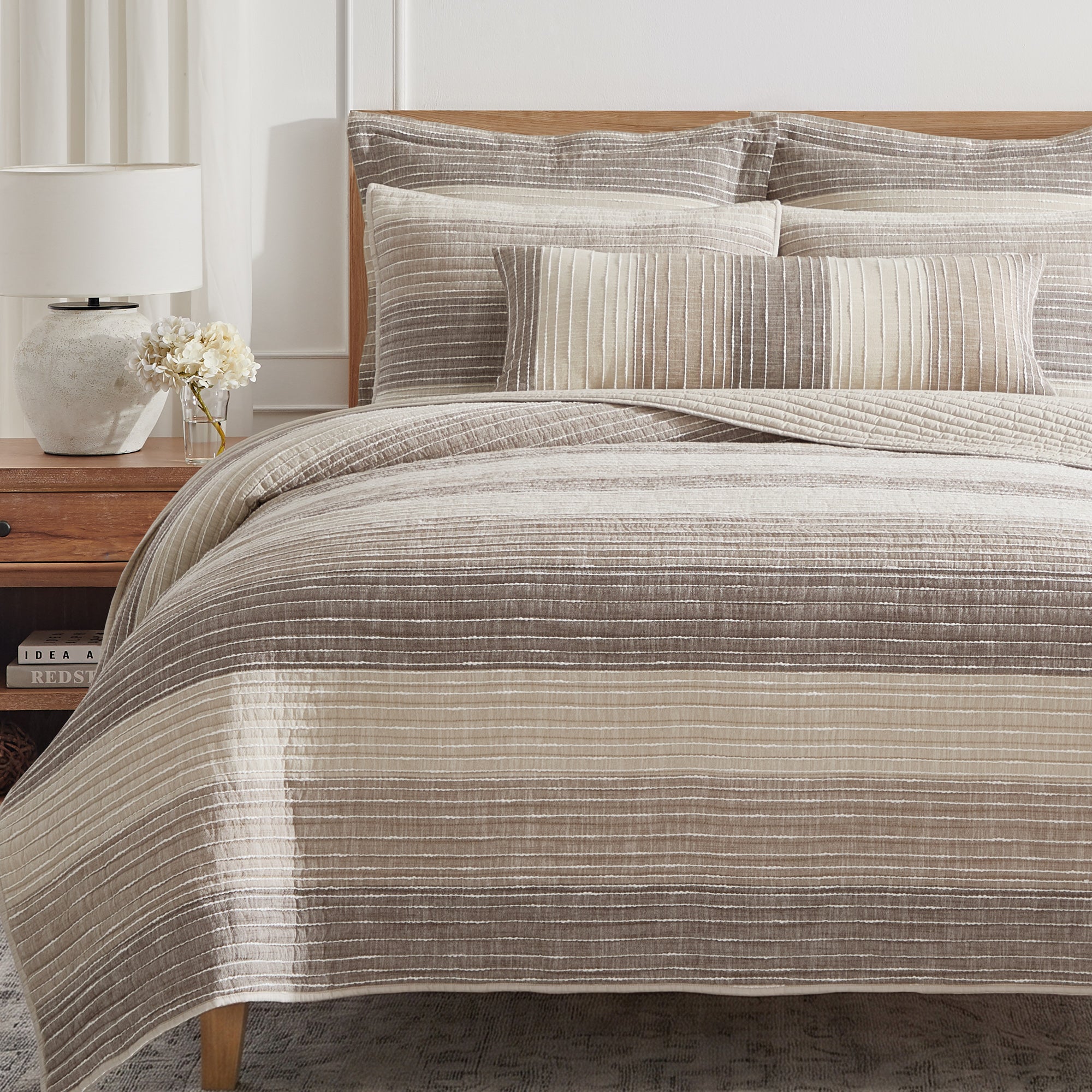 Sand Stripes Blue Quilt