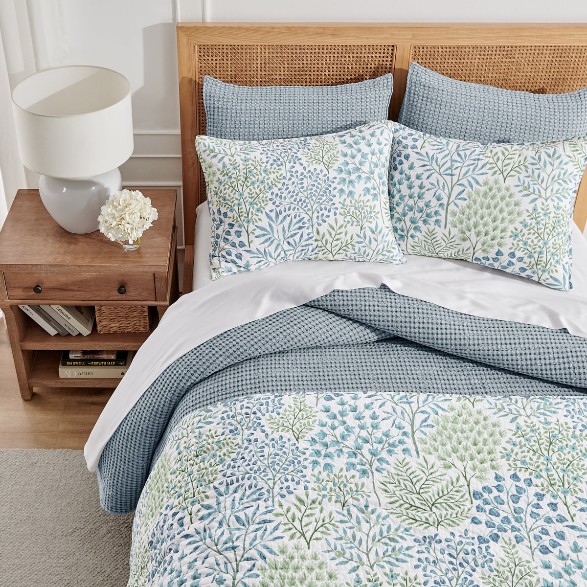 English Forest Green Bedspread Set