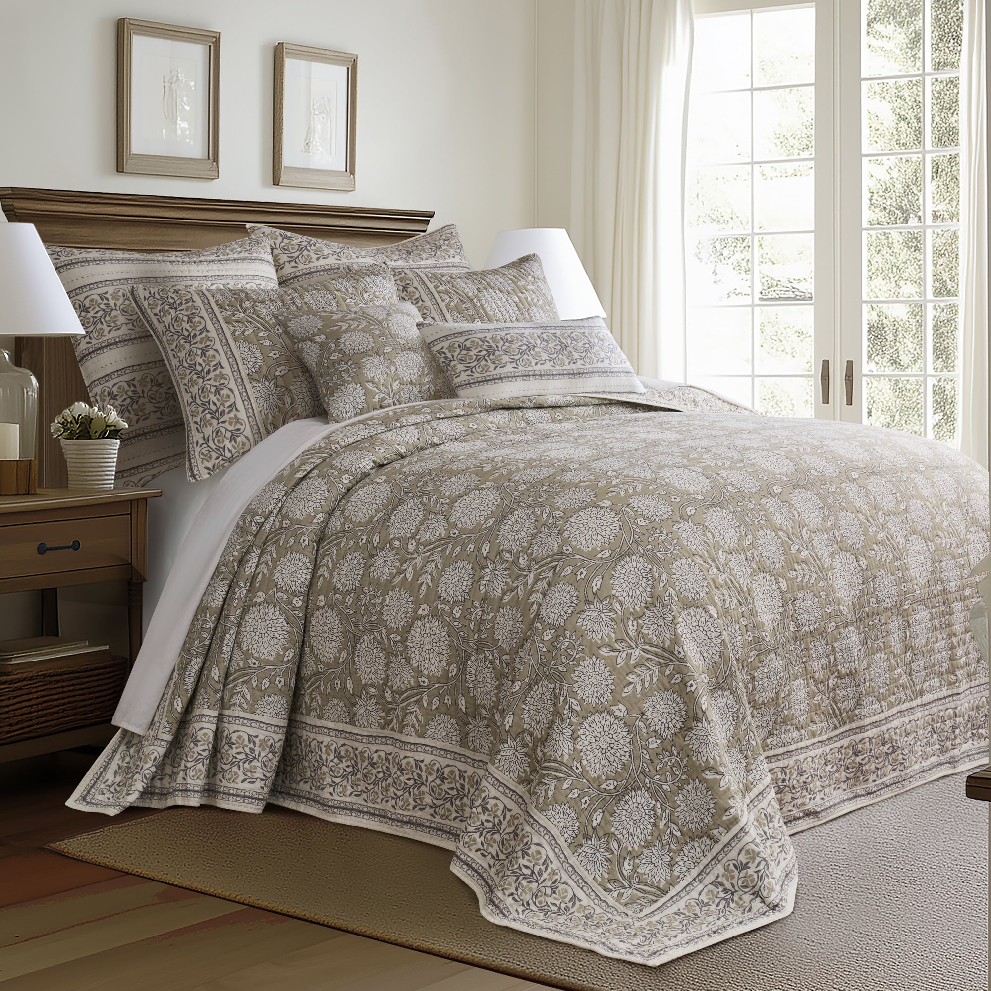 Adare Bedspread Set