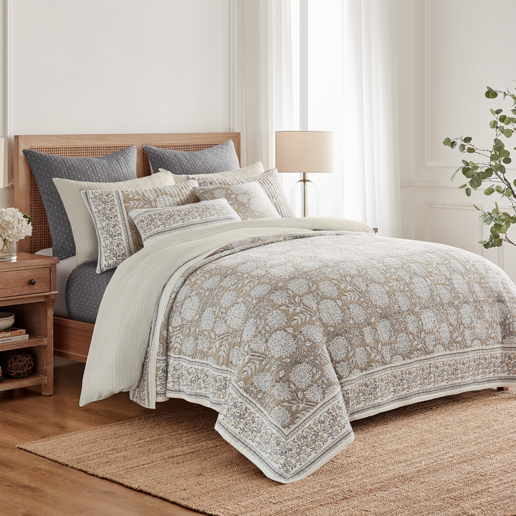 Adare Quilt Set