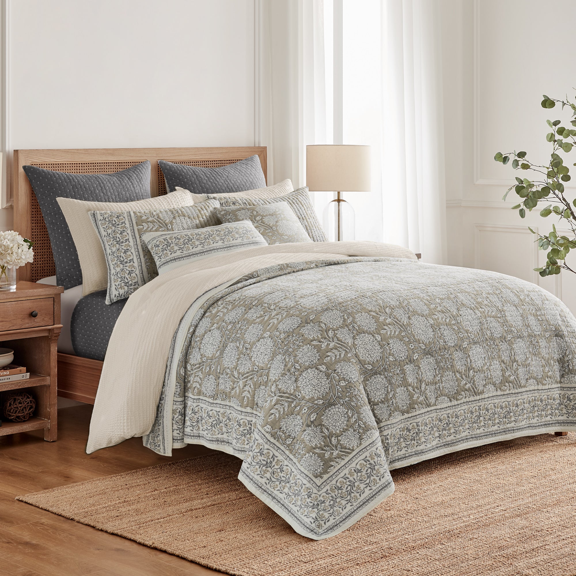 Adare Quilt Set