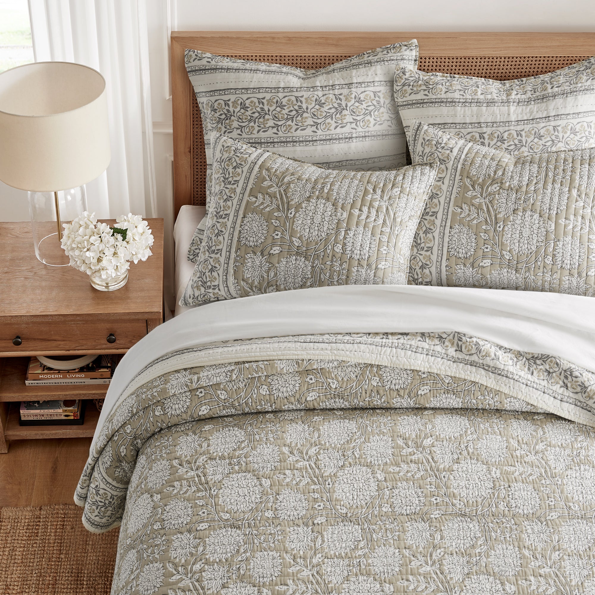 Adare Quilt Set