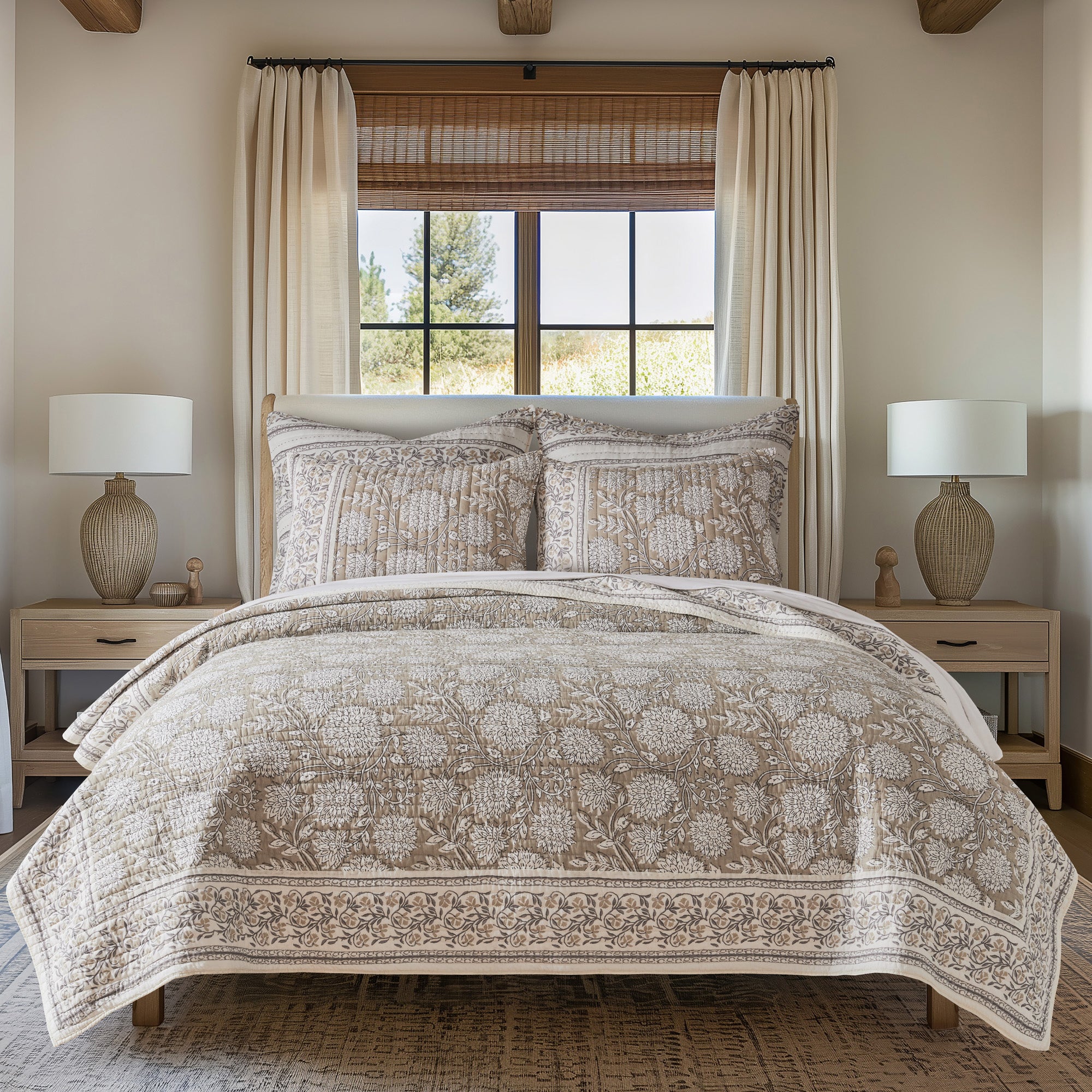 Adare Quilt Set