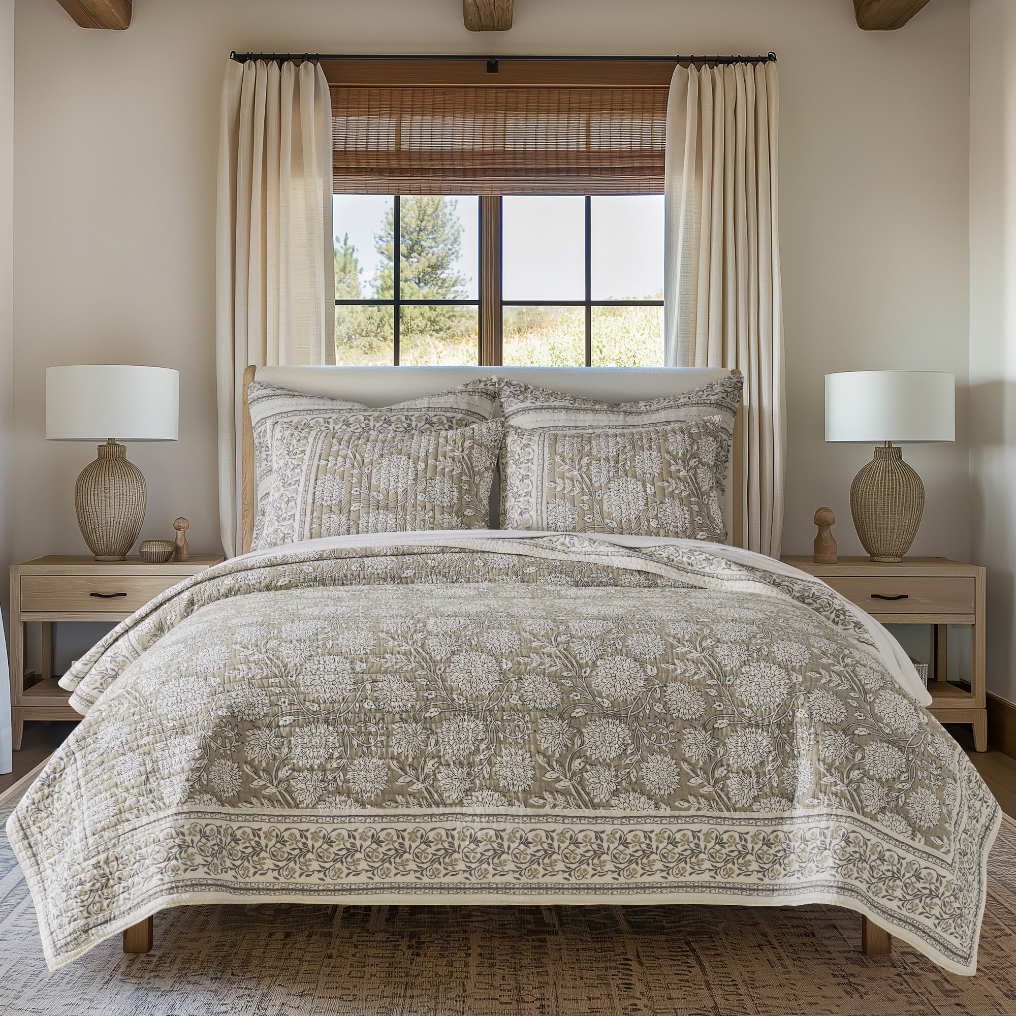 Adare Quilt Set