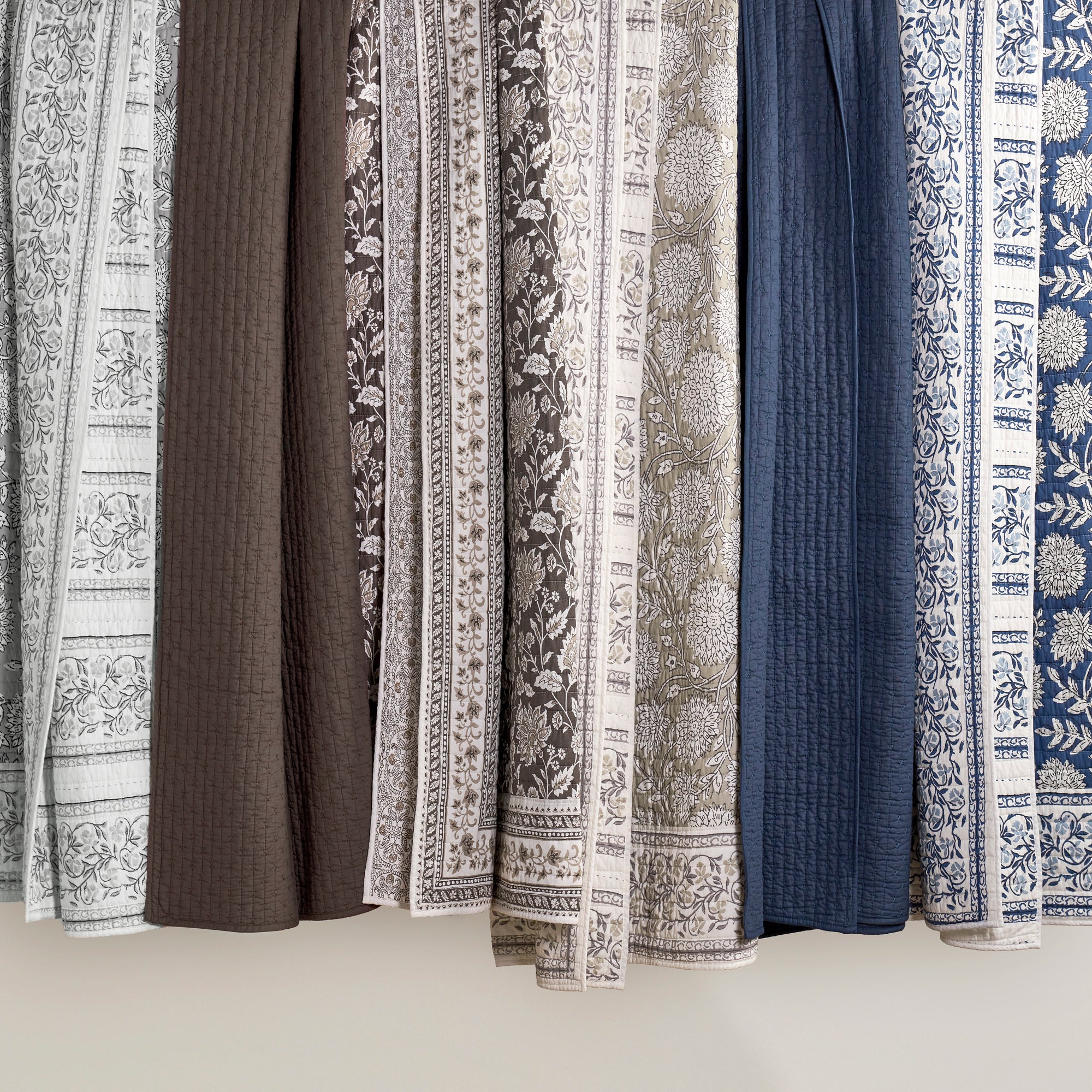 Adare Quilt Set