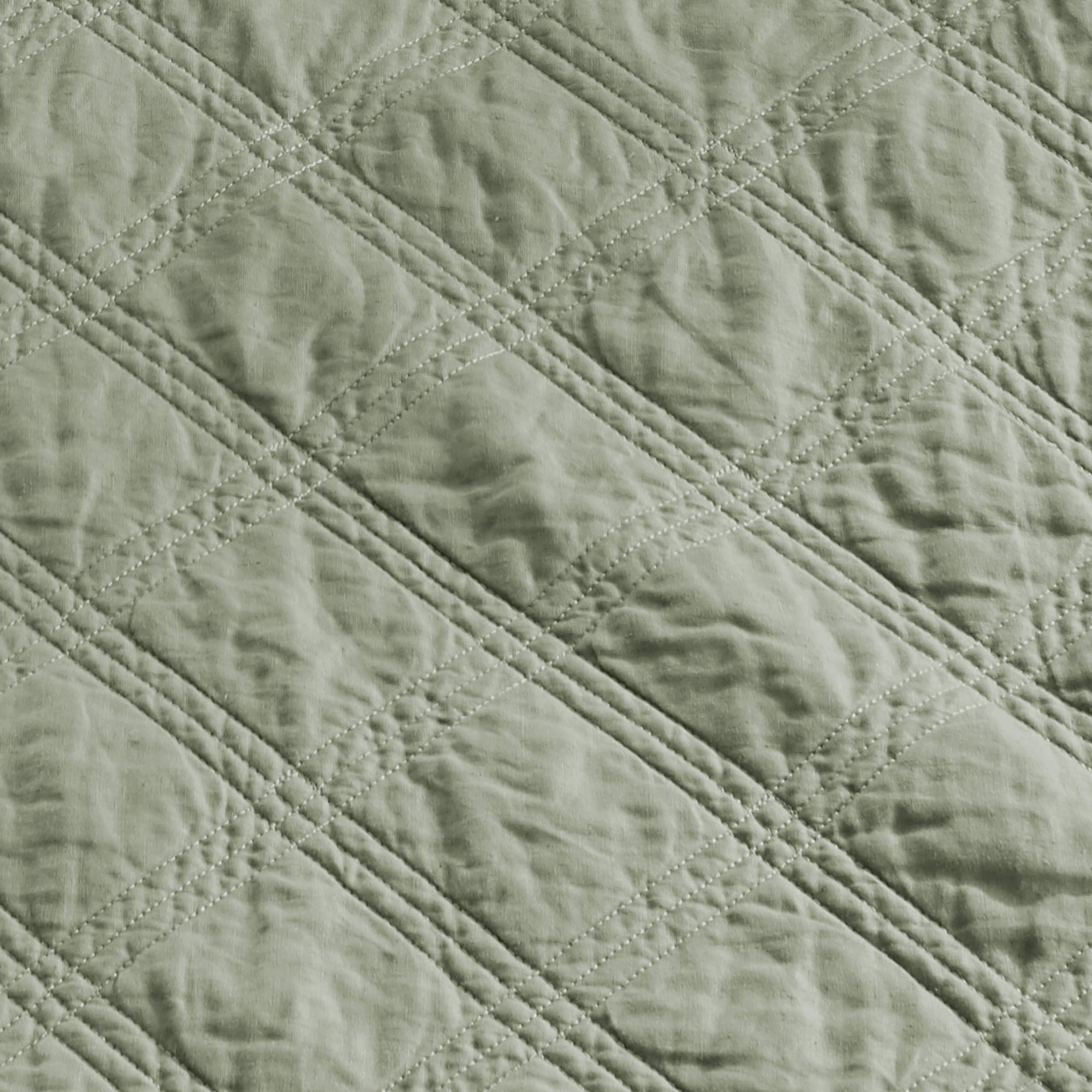 French Flax Washed Linen Quilted Throw