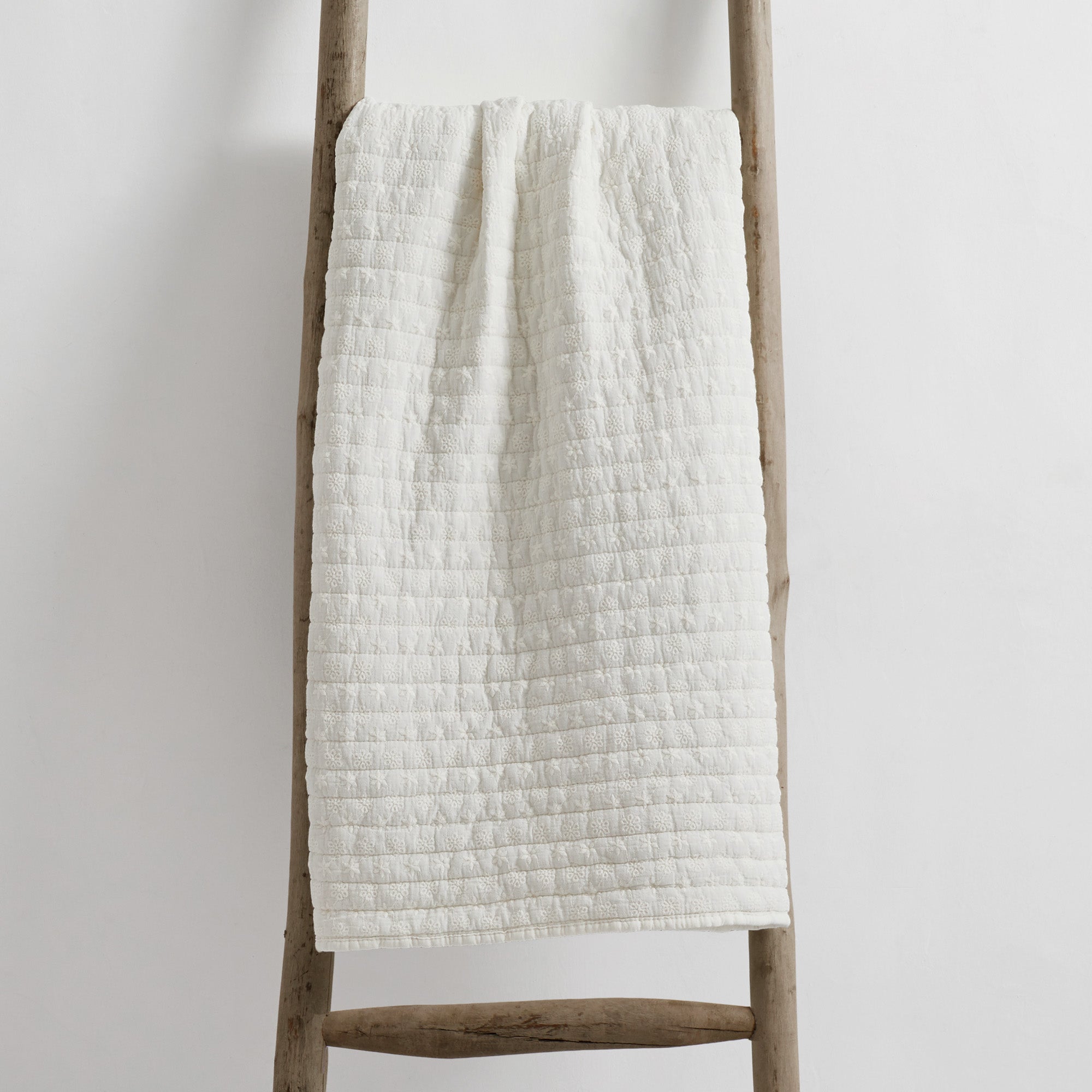 Eyelet Quilted Throw