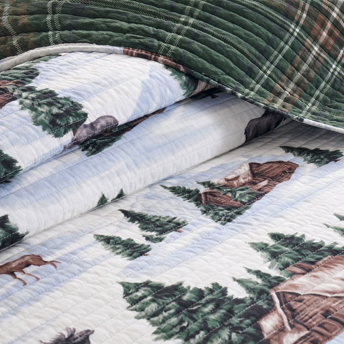 Lodge Toile Quilt Set