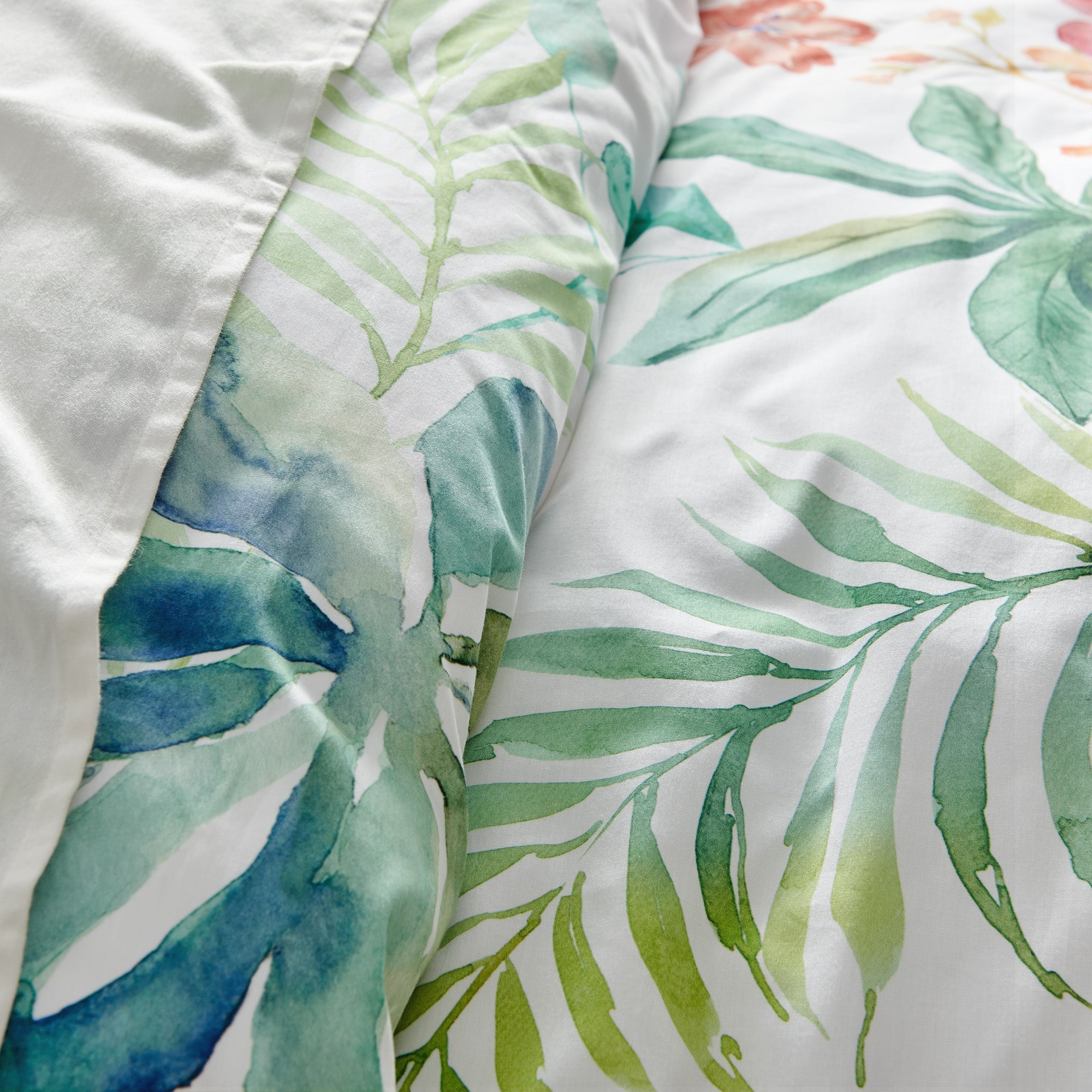 Hummingbird Grove Duvet Cover Set