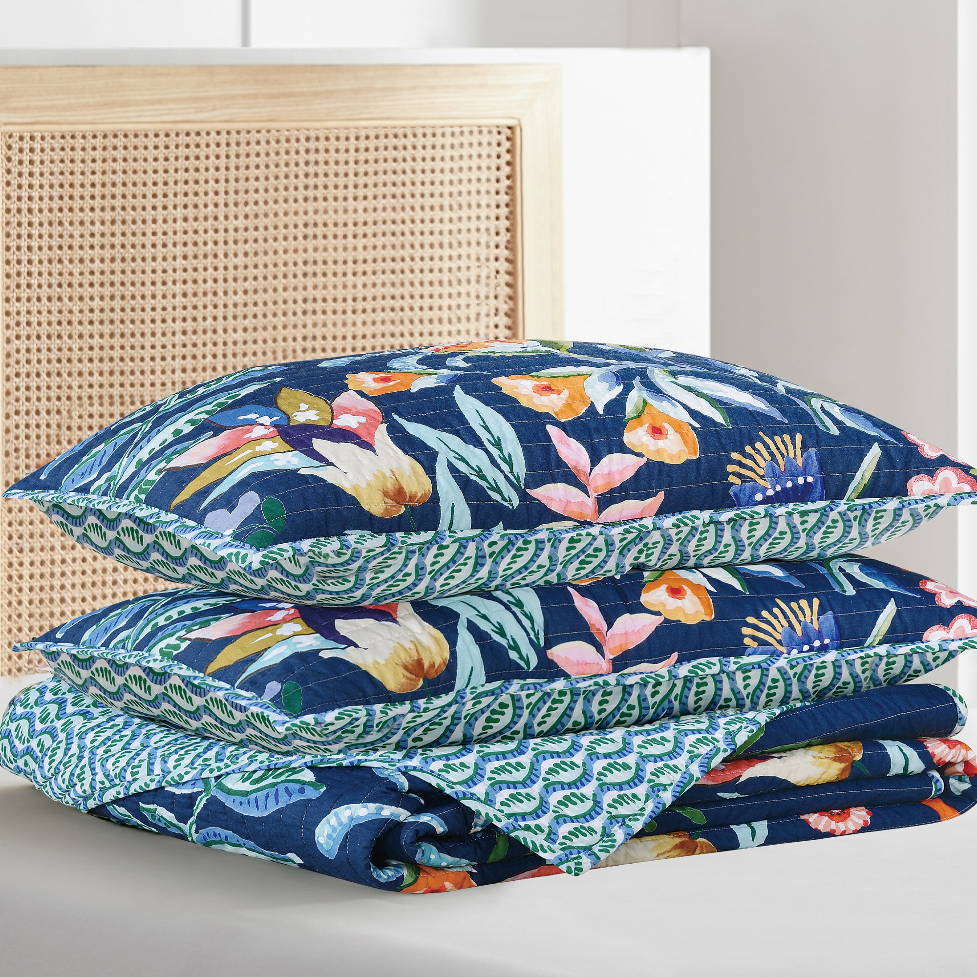 Danika Quilt Set