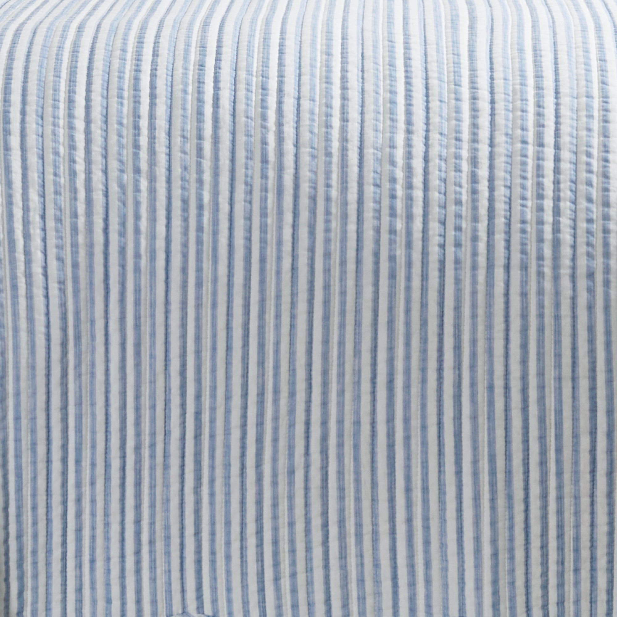 Martha Stripe Blue Quilt Set