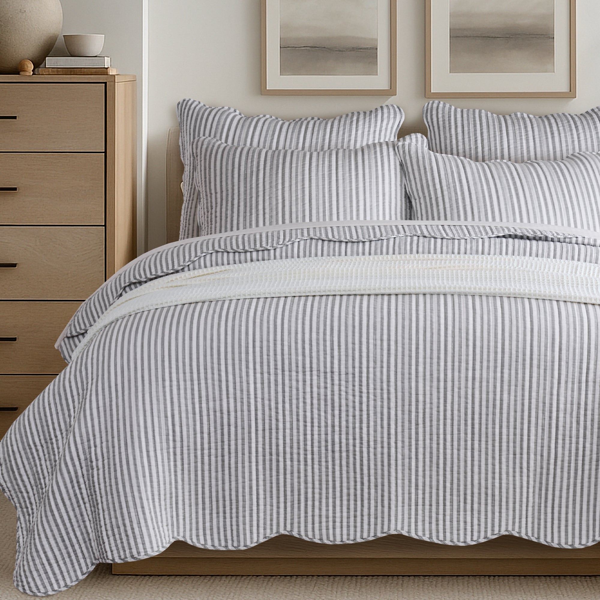 Martha Stripe Quilt Set