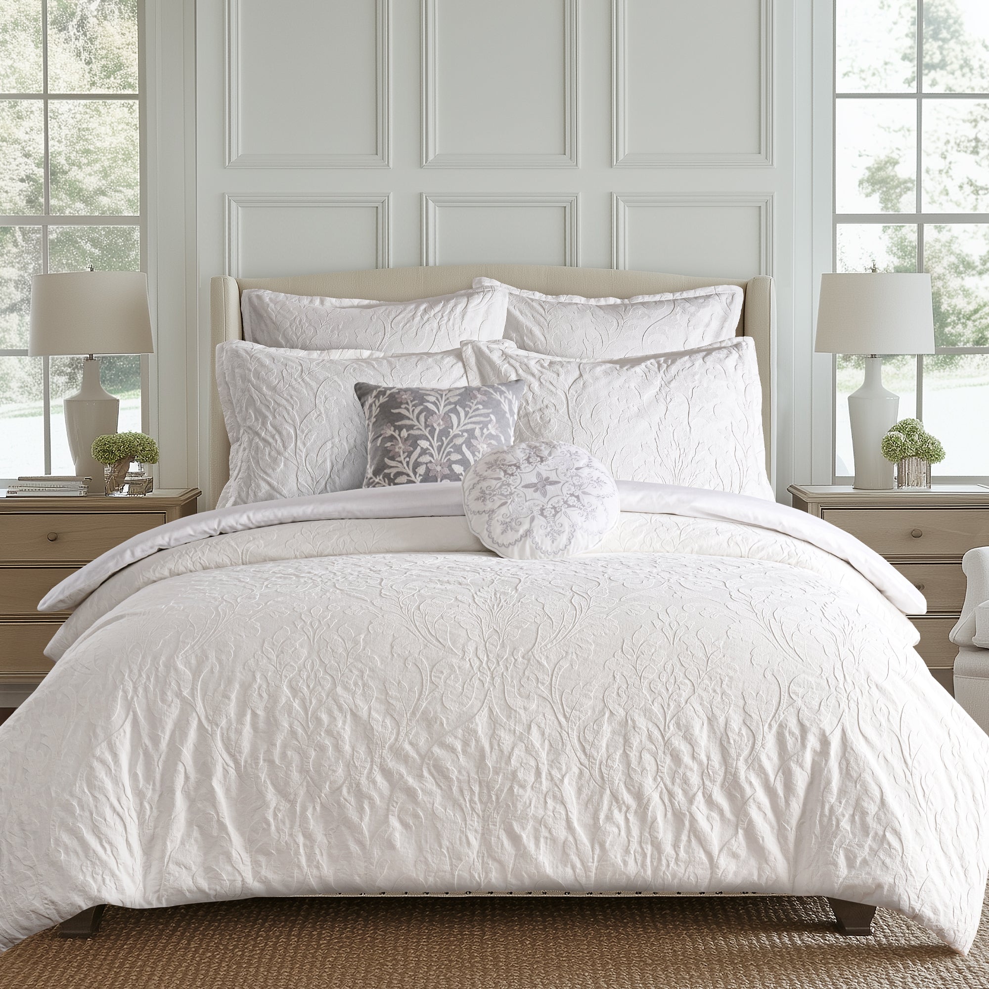 Alessio Comforter Set