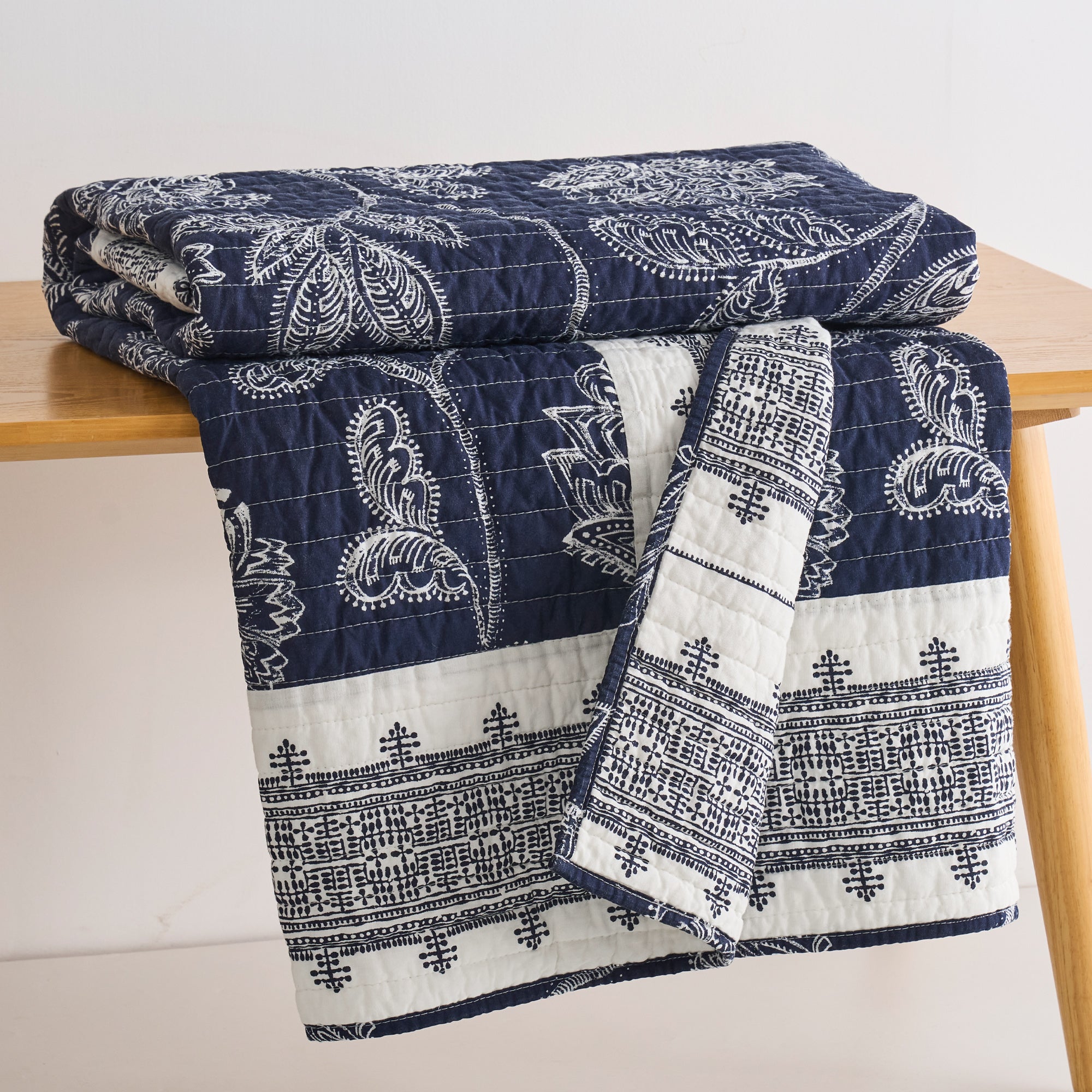 Sonoire Navy Quilted Throw