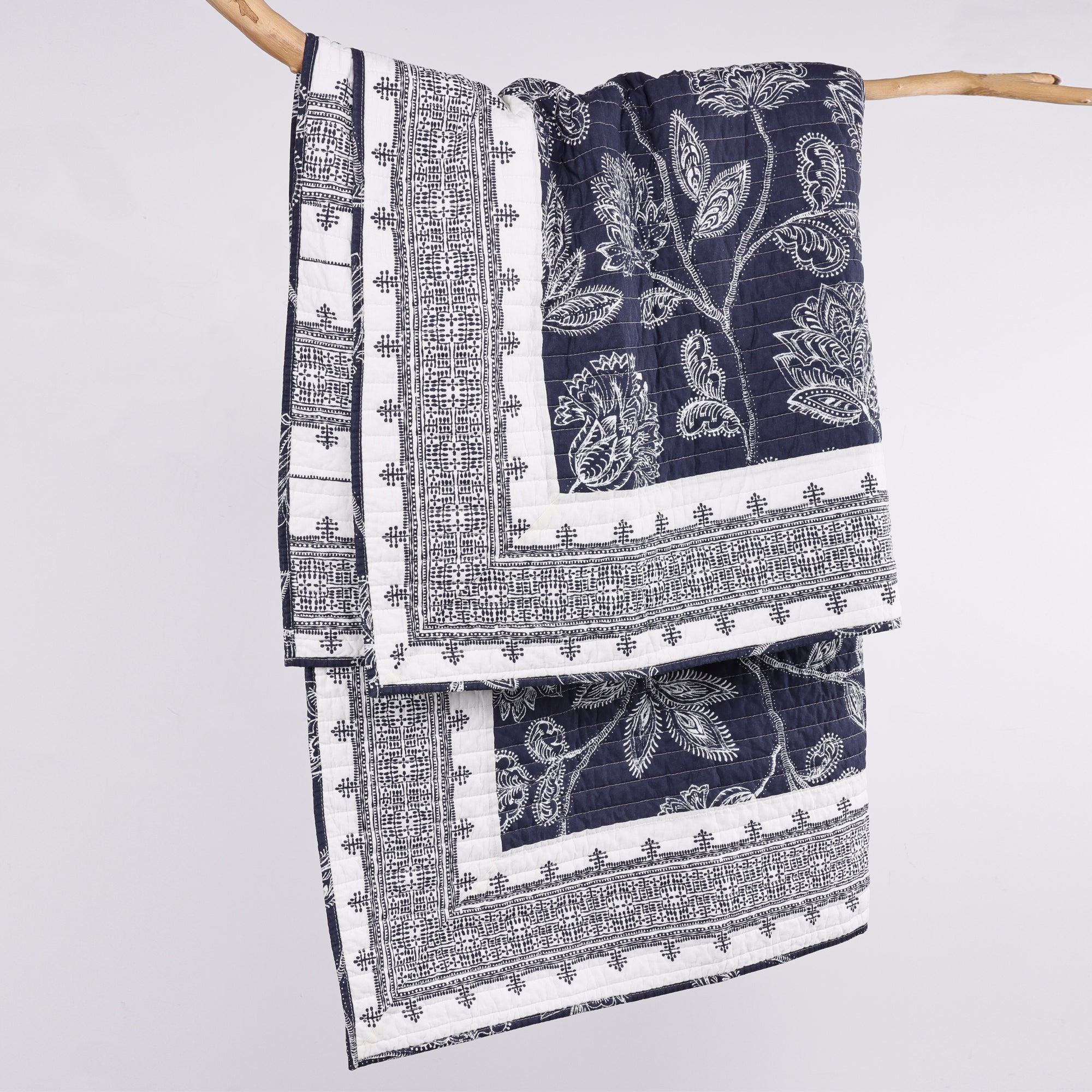 Sonoire Navy Quilted Throw
