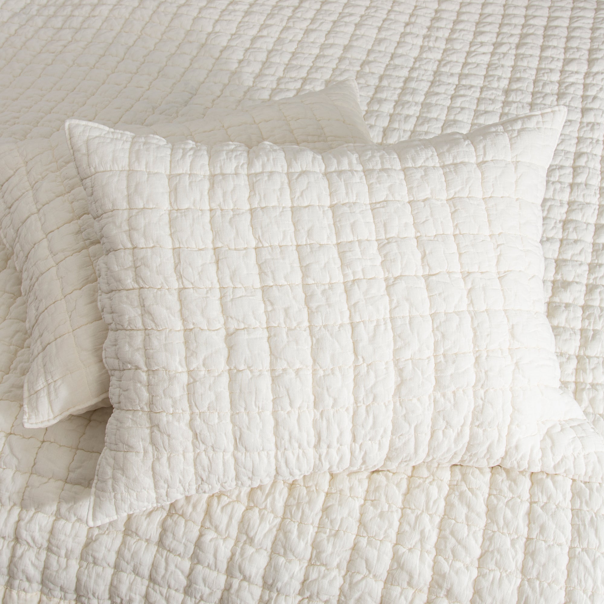 Whisper Cream Quilt Set