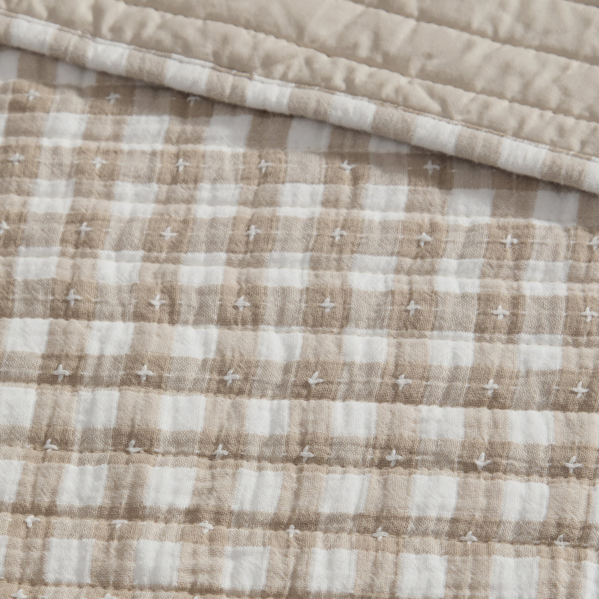Camden Gingham Stitch Quilted Throw