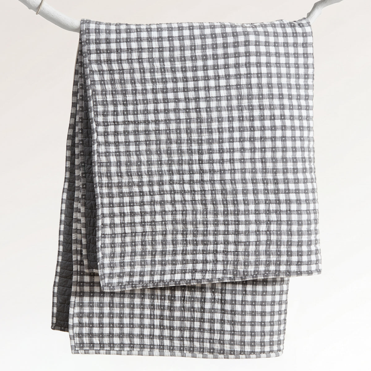 Camden Gingham Stitch Quilted Throw