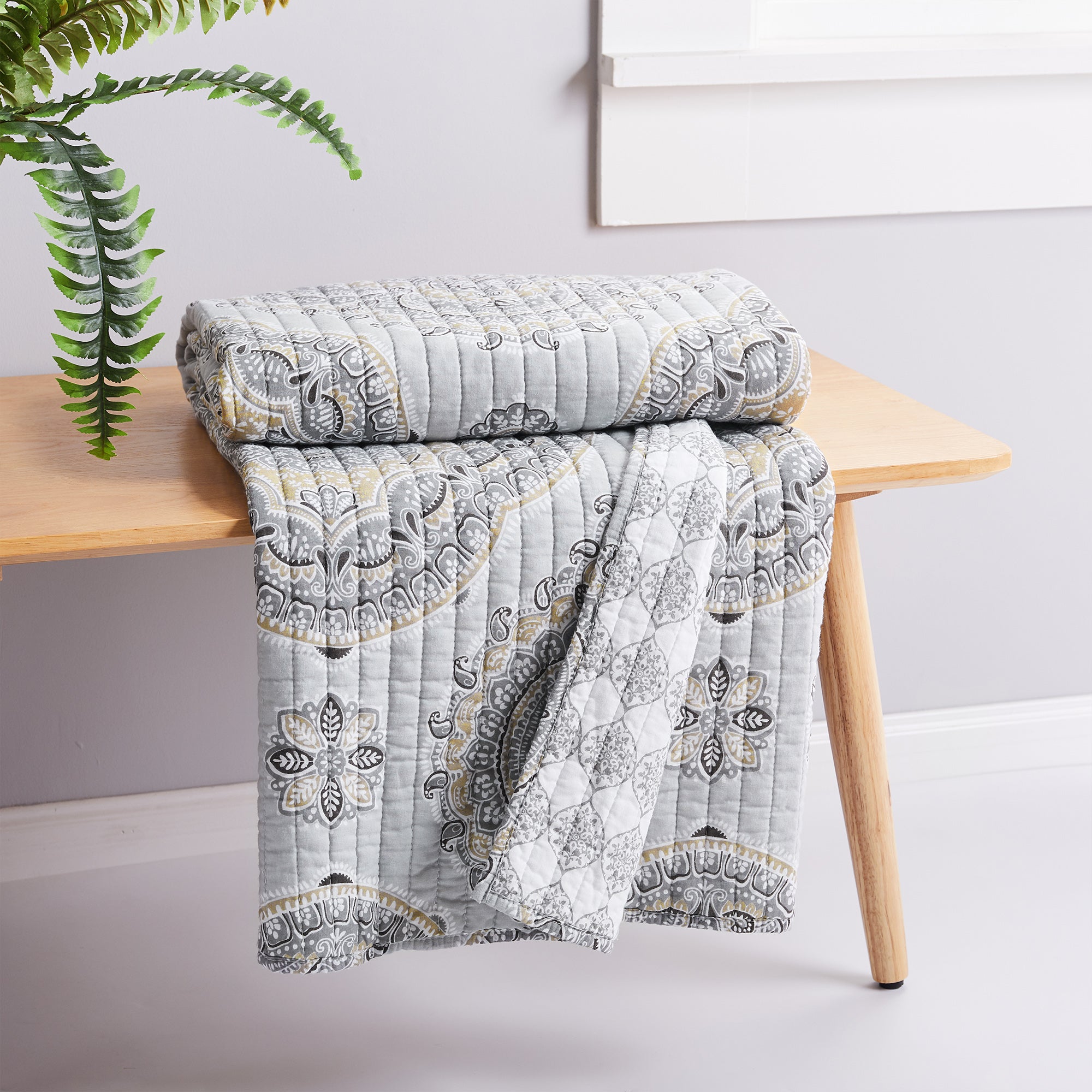 Solano Neutral Quilted Throw