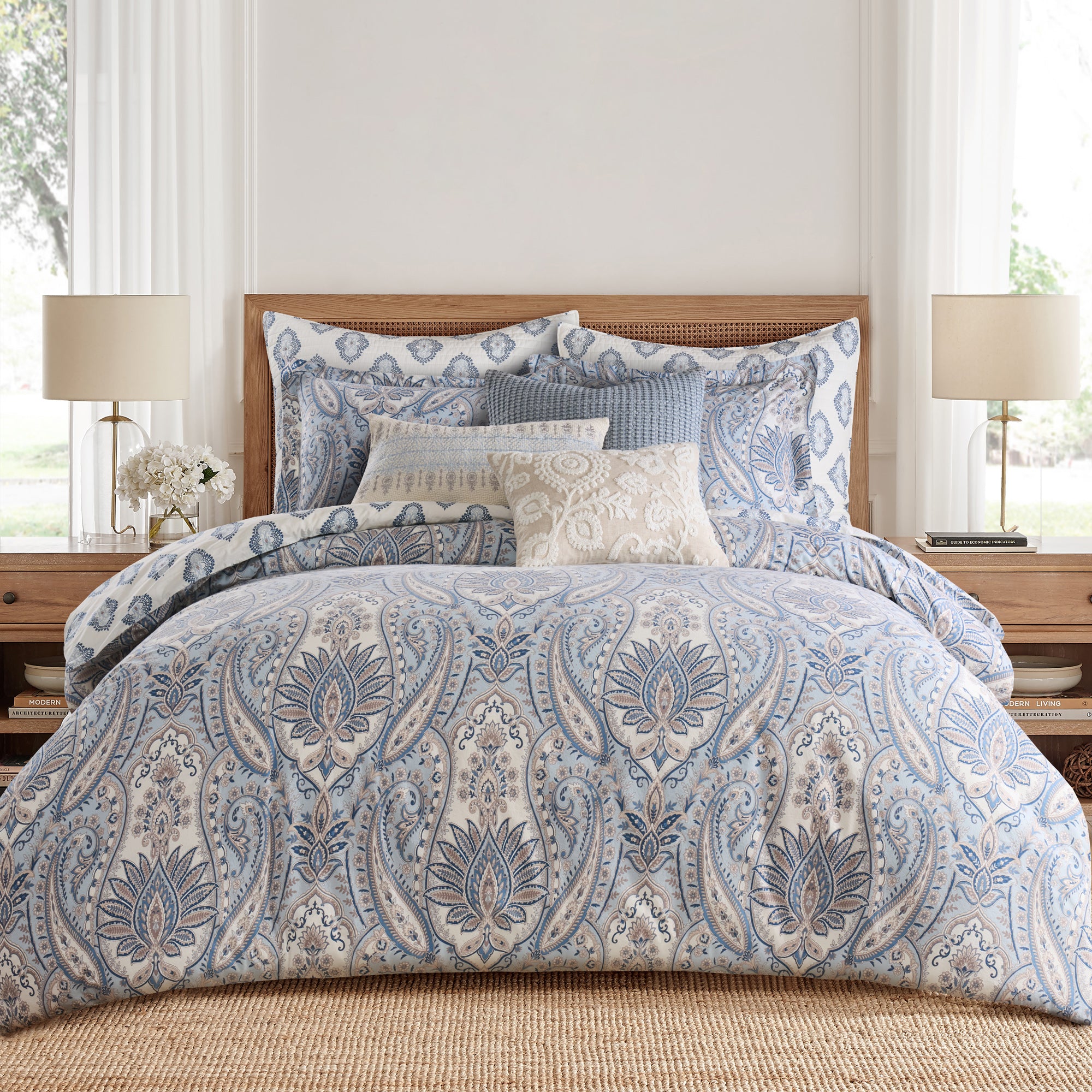 Kasey Comforter Set