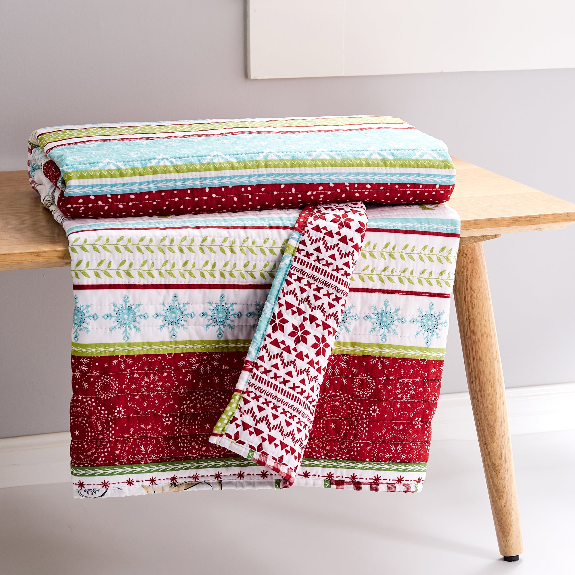 Merry & Bright Comet & Cupid Quilted Throw