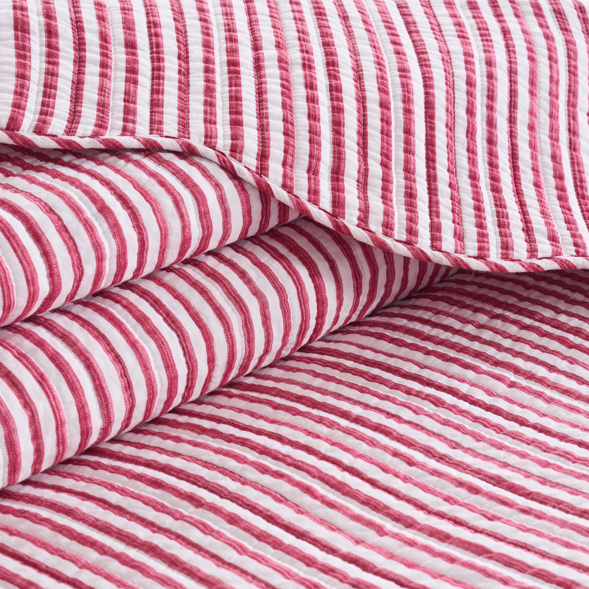 Martha Stripe Quilt Set