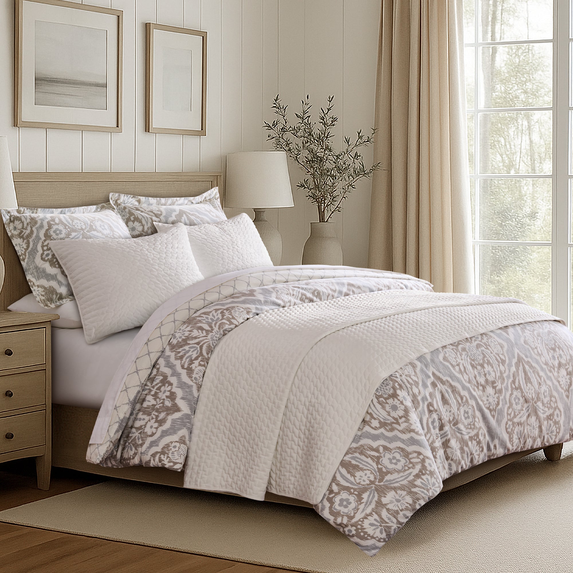 Velvet Stitch Quilt Set
