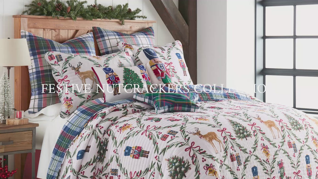 Festive Nutcrackers Comforter Set