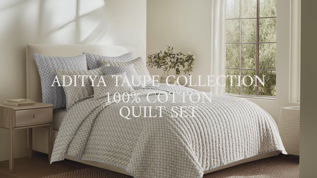 Aditya Quilt Set