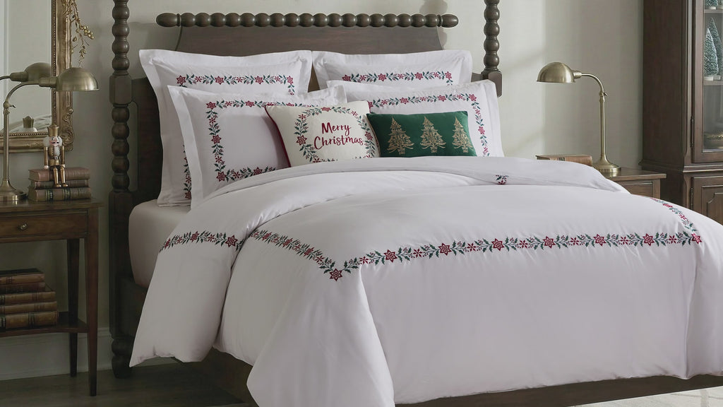 Holly & Thistle Comforter Set