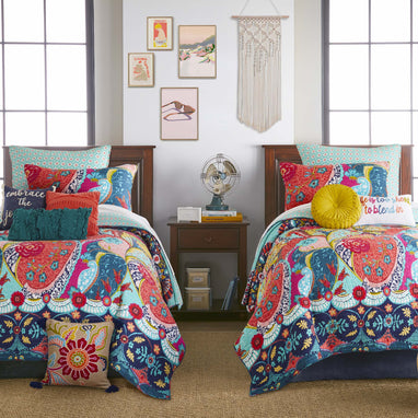 Jules Multicolor Quilt Set – Levtex Home