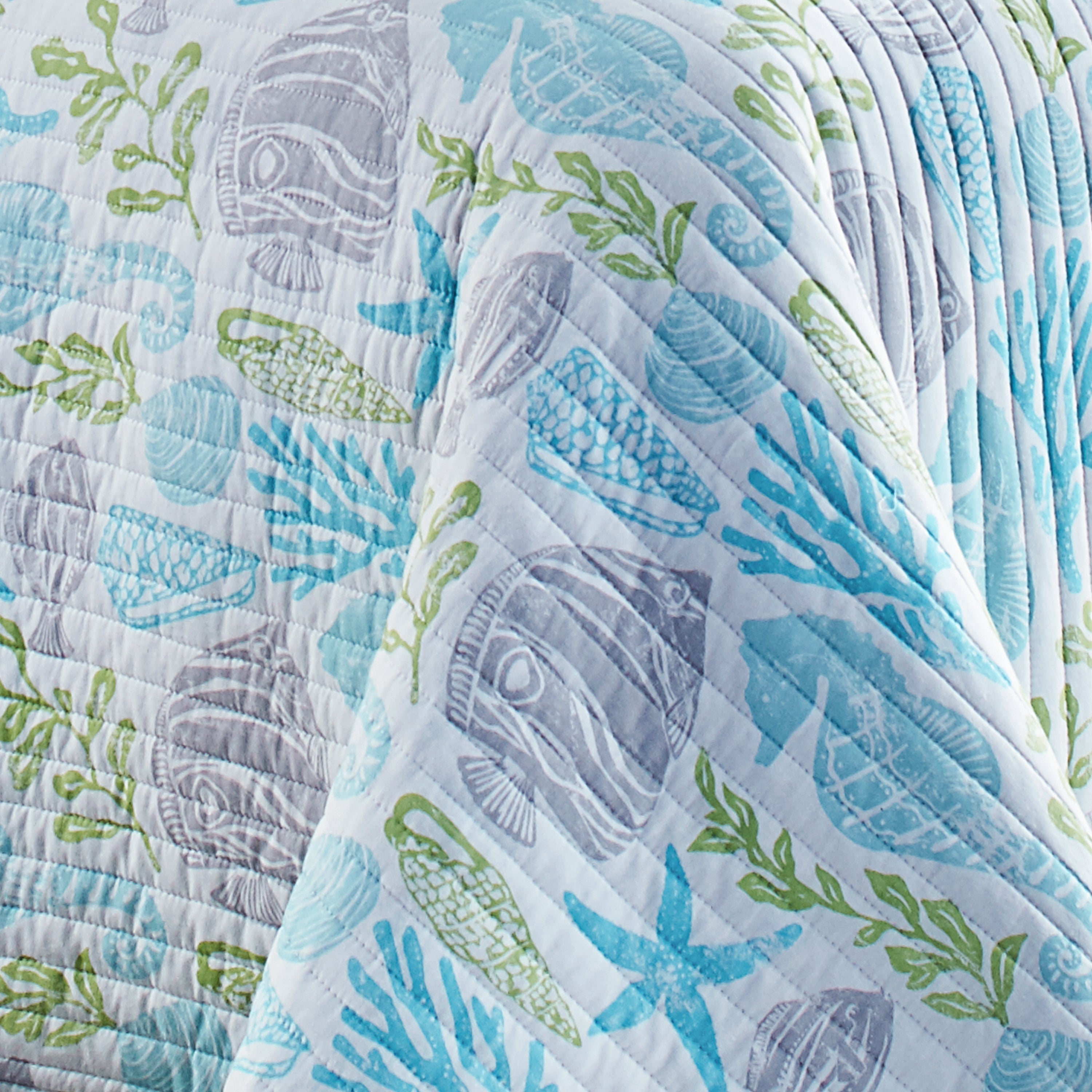 Deva Beach Quilt Set