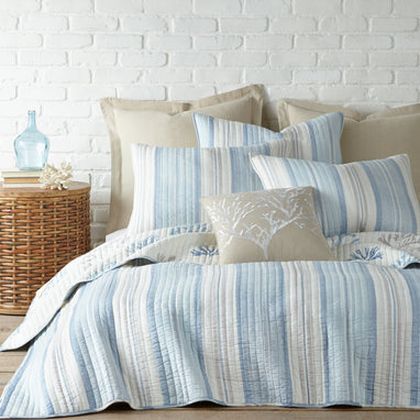 Levtex Home - Tropical Sea Quilt Set - Full/Queen Quilt and Two Standard Shams - Tropical Fish in Blue and Yellow - Quilt (88x92in.) and Shams (20x26in.) - Reversible - Cotton/Cotton Levtex Home - Tropical Sea Quilt Set - Full/Queen Quilt and Two Standard Shams - Tropical Fish in Blue and Yellow - Quilt (88x92in.) and Shams (20x26in.) - Reversible - Cotton/Cotton