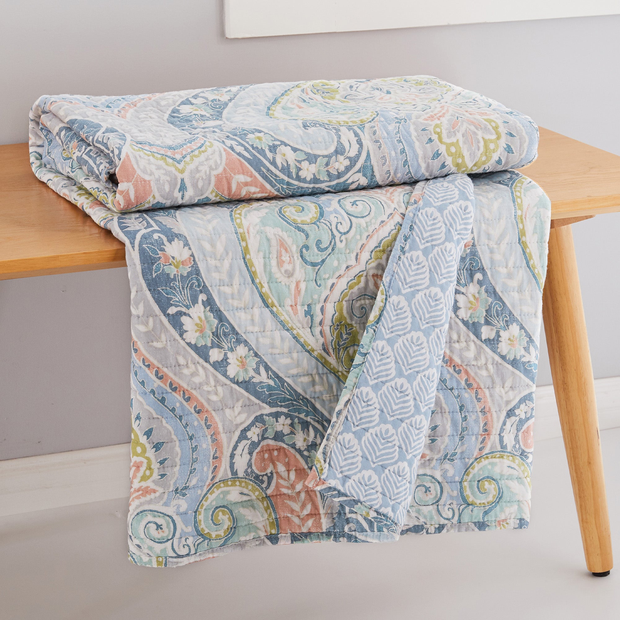 Nadita Quilted Throw